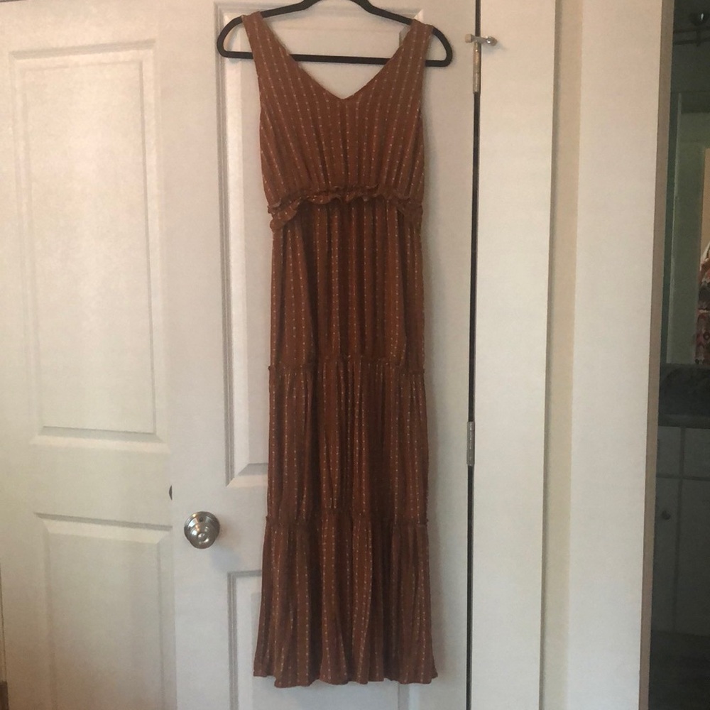 Lucky brand women’s size small cinnamon maxi dress with tiered ruffles
